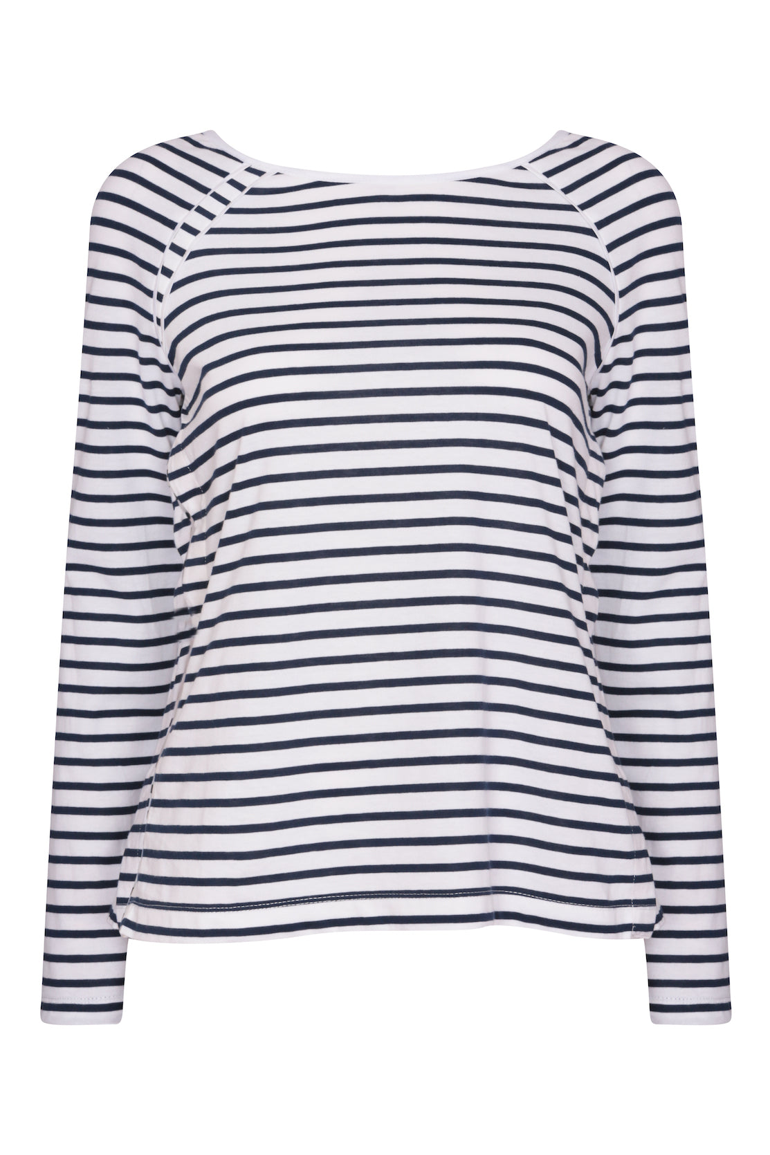 White with navy stripes breastfeeding top with long sleeves is your easy-to-wear everyday chic for autumn winter, in 100% organic cotton fabric that is toxic-free and safe for babies. Side opening poppers deliver swift and convenient nursing access, while also giving coverage for new mums breastfeeding in public. Postpartum-fit: this nursing top has unique features to flatter and support through the Fourth Trimester recovery period.